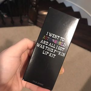 Kylie Lip Kit
